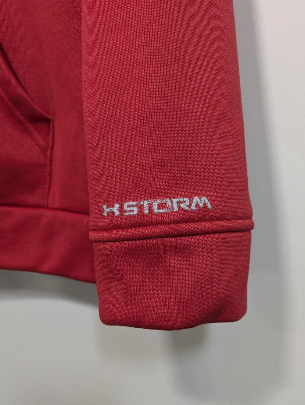 Under Armour Storm Hoodie - Red & Black - Size Youth XL Boys